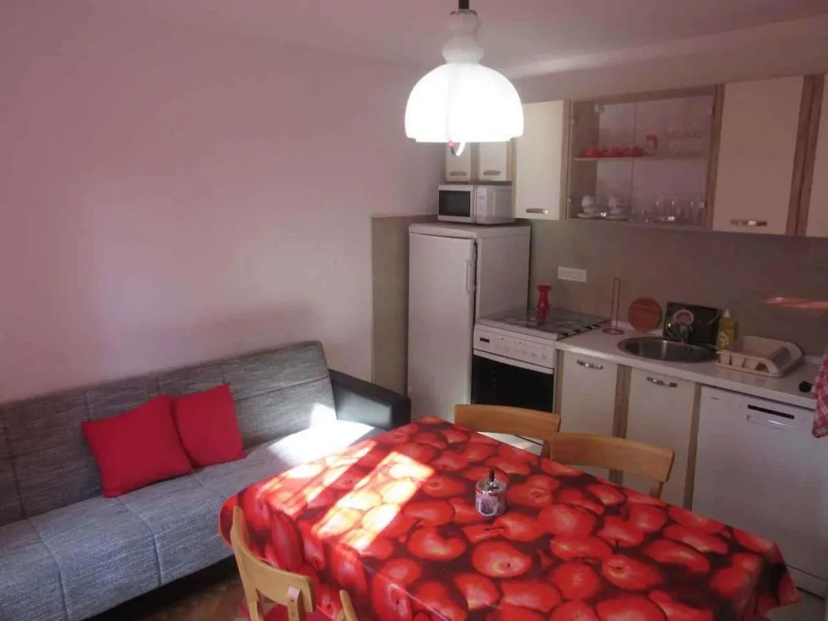 Apartments In Novi Vinodolski 39135 Kroatien