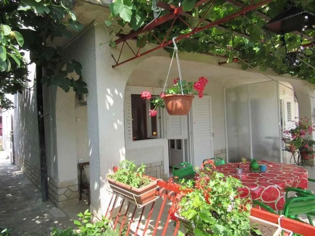 Apartments In Novi Vinodolski 39135 Kroatien